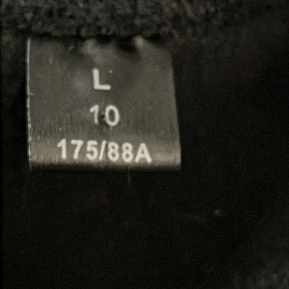 Post Malone jacket w -L (10)!!! Love Post Malone!!! - Picture 3 of 3